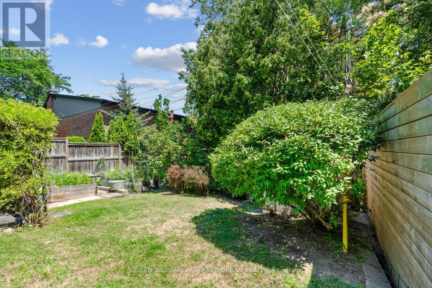327 Bessborough Drive, Toronto, Ontario  M4G 3K9 - Photo 48 - C13601046