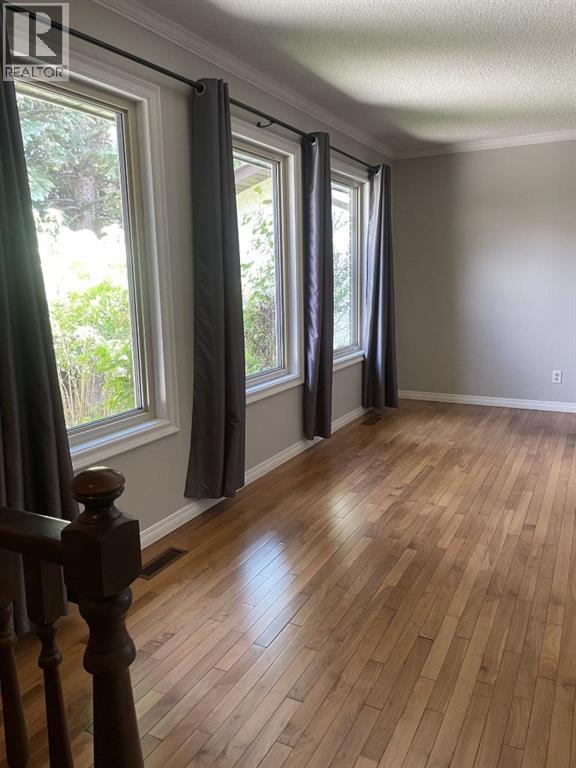 160 Hawkwood Way NW, Calgary, Alberta  T3G 1X4 - Photo 3 - A2330643