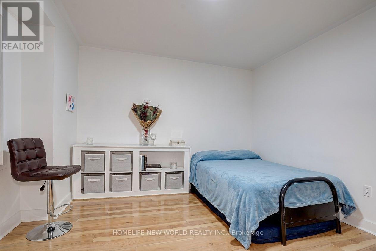 10 - 199 Hillcrest Avenue, Mississauga, Ontario  L5B 4L5 - Photo 8 - W13604960