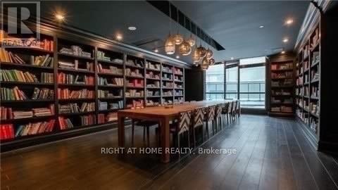 2910 - 1 Scott Street, Toronto, Ontario  M5E 1A1 - Photo 12 - C13605768