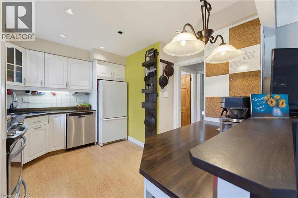 185 East 13th Street, Hamilton, Ontario  L9A 3Z6 - Photo 9 - 40848573