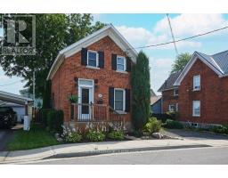29 ONTARIO STREET, South Dundas, Ontario