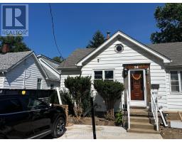 34 CLARENCE STREET, Brampton, Ontario