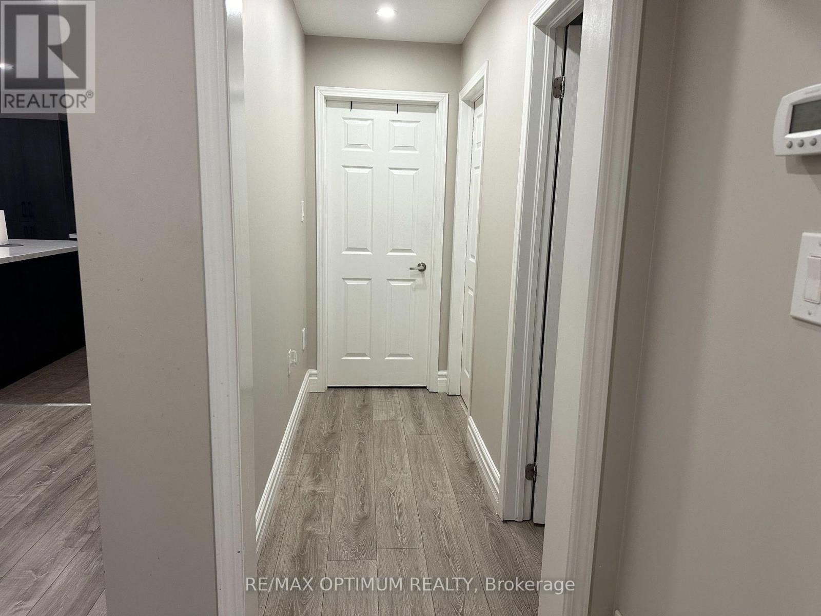 50 Baycliffe Crescent, Brampton, Ontario  L7A 3Z4 - Photo 2 - W13605742