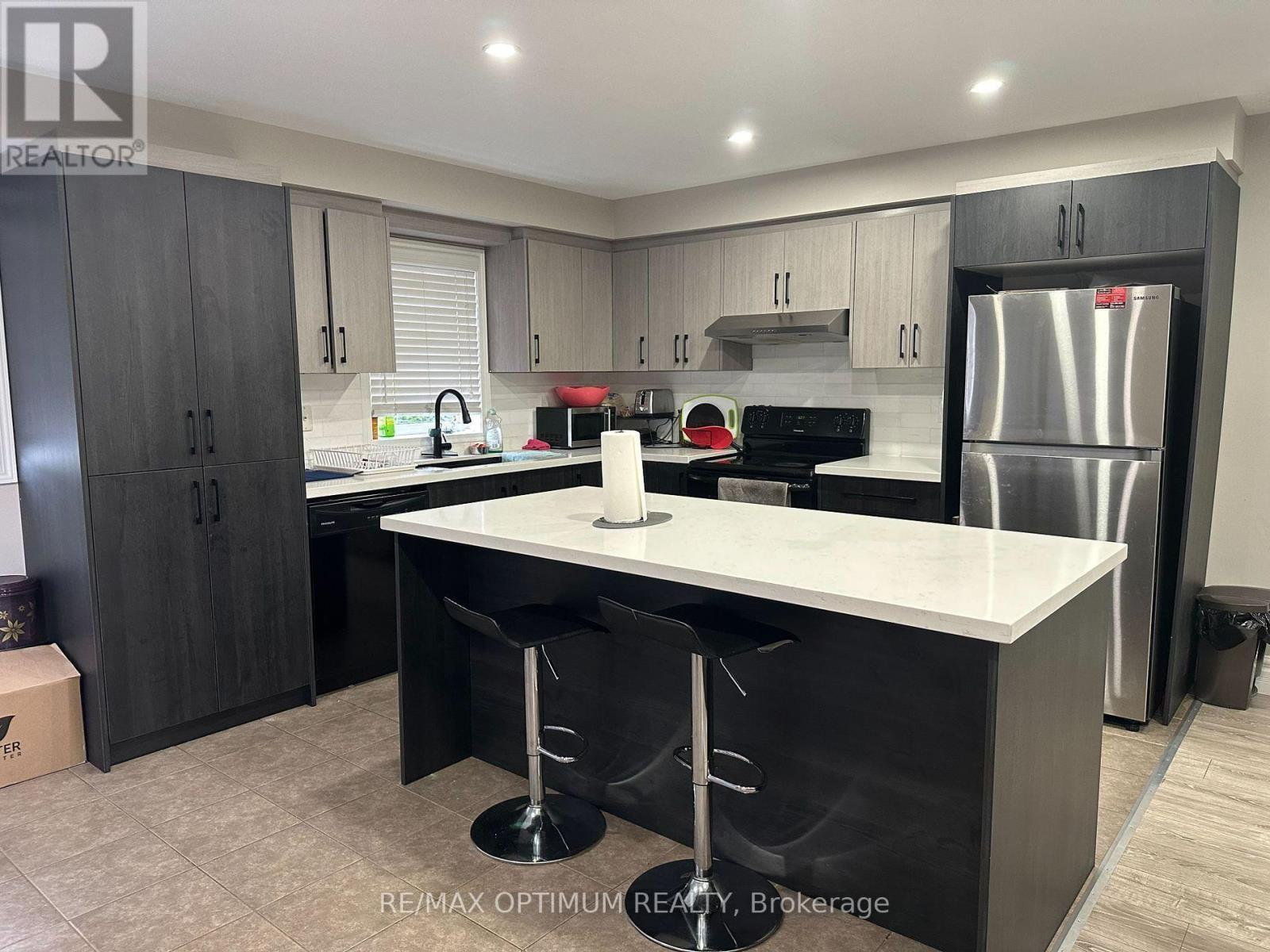 50 Baycliffe Crescent, Brampton, Ontario  L7A 3Z4 - Photo 7 - W13605742