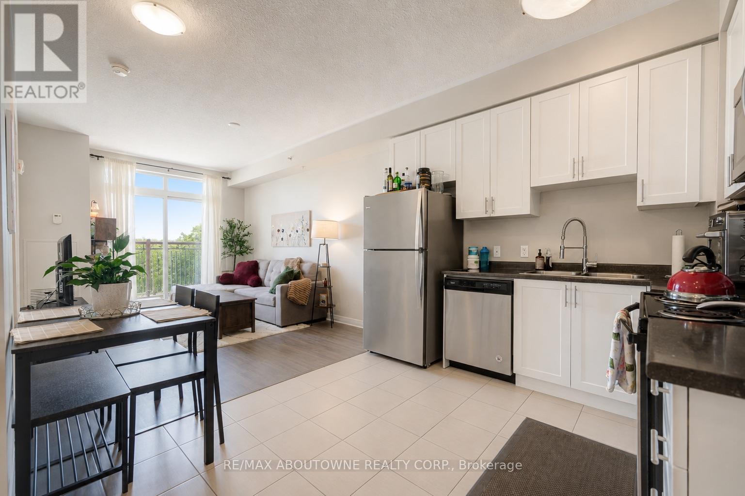 219 - 2490 Old Bronte Road, Oakville, Ontario  L6M 0Y5 - Photo 11 - W13605770