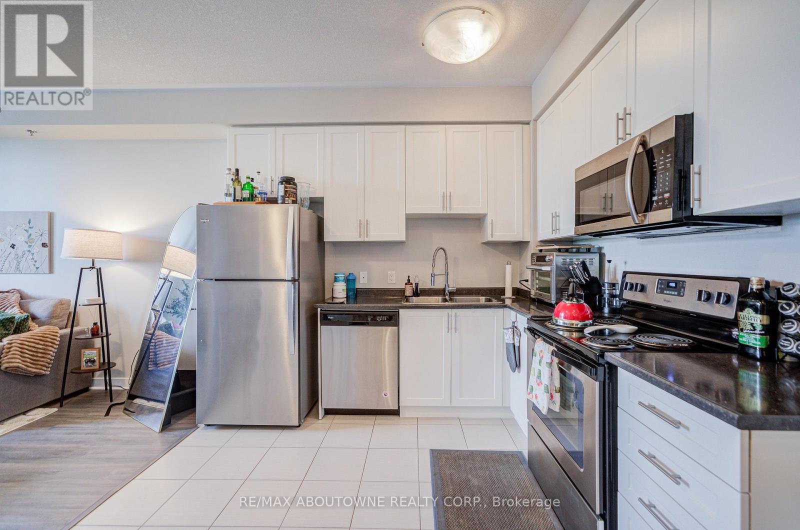 219 - 2490 Old Bronte Road, Oakville, Ontario  L6M 0Y5 - Photo 17 - W13605770
