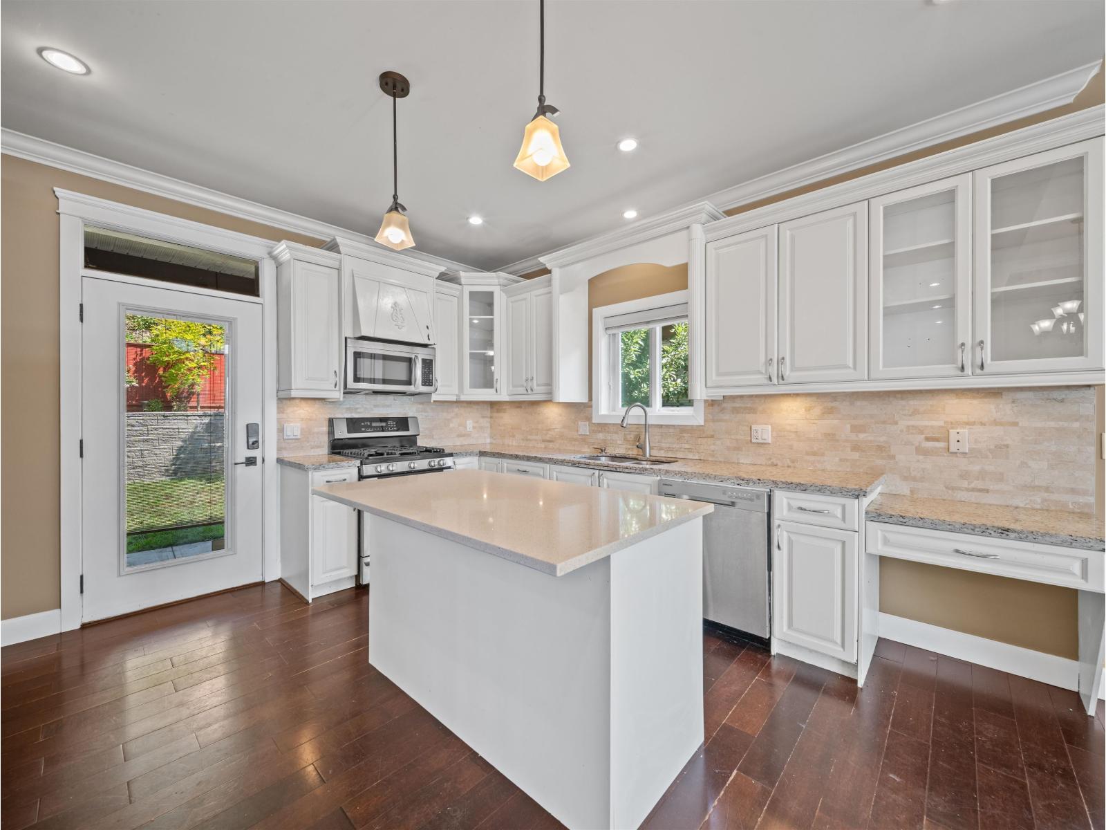 35599 Zanatta Lane, Abbotsford, British Columbia  V3G 0B4 - Photo 15 - R3142330