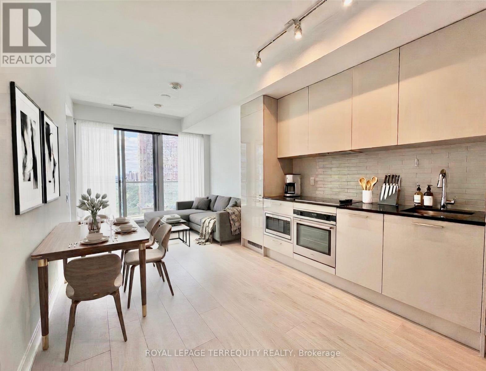 1611 - 3 GLOUCESTER STREET, Toronto (Church-Yonge Corridor)