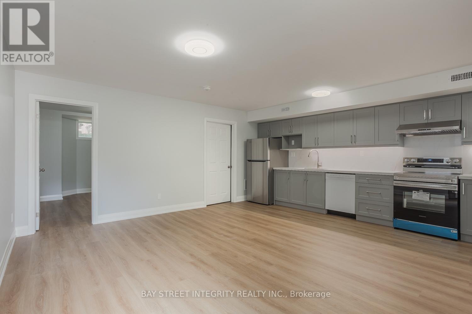 Bsm - 19 D'arcy Street, Toronto, Ontario  M5T 1J8 - Photo 4 - C13605828