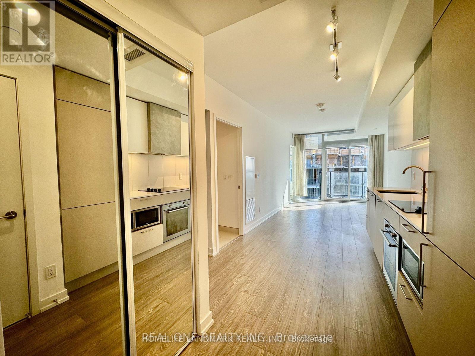PH 03 - 19 WESTERN BATTERY ROAD, Toronto, Ontario