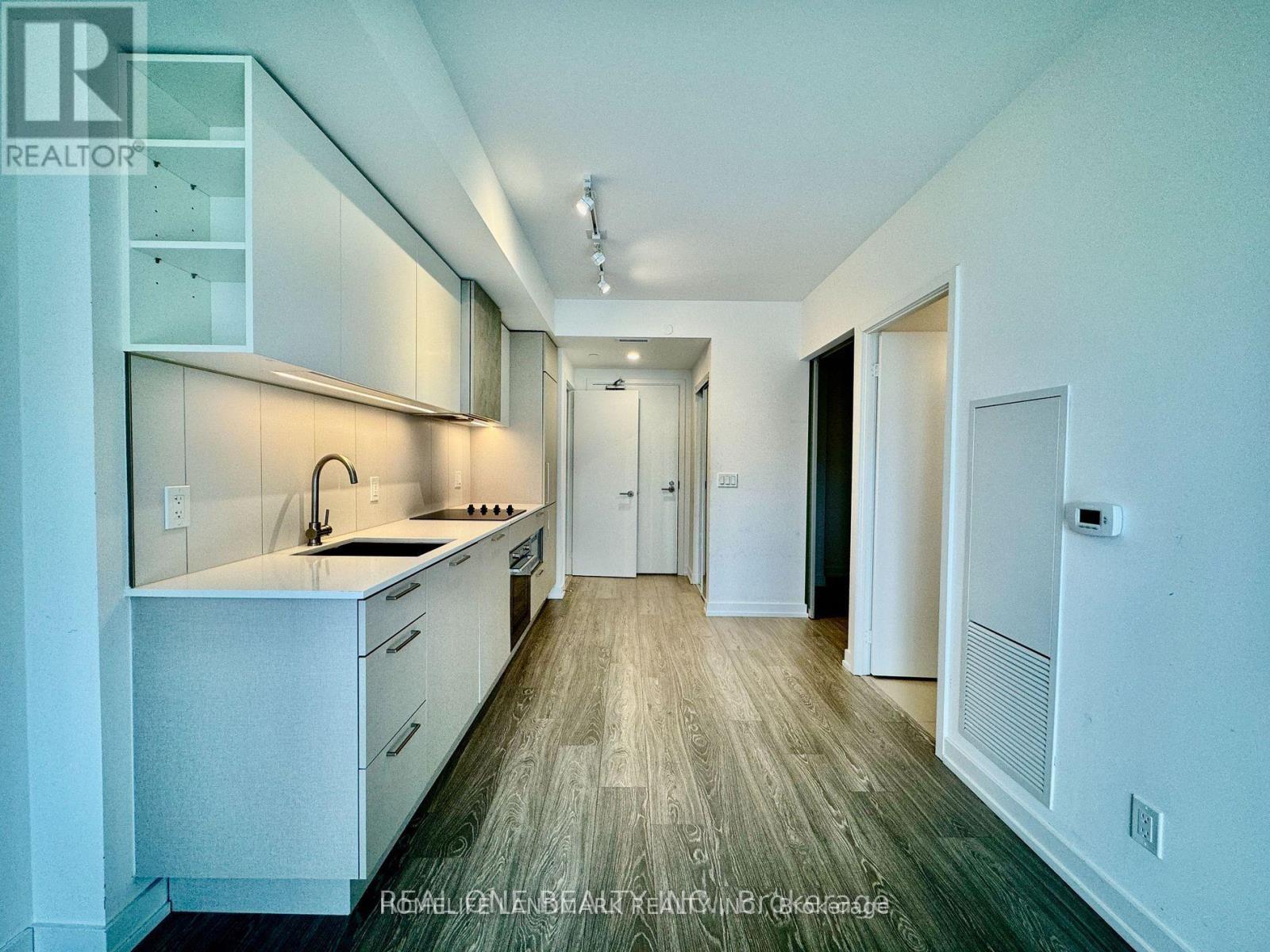Ph 03 - 19 Western Battery Road, Toronto, Ontario  M6K 3S4 - Photo 5 - C13605834