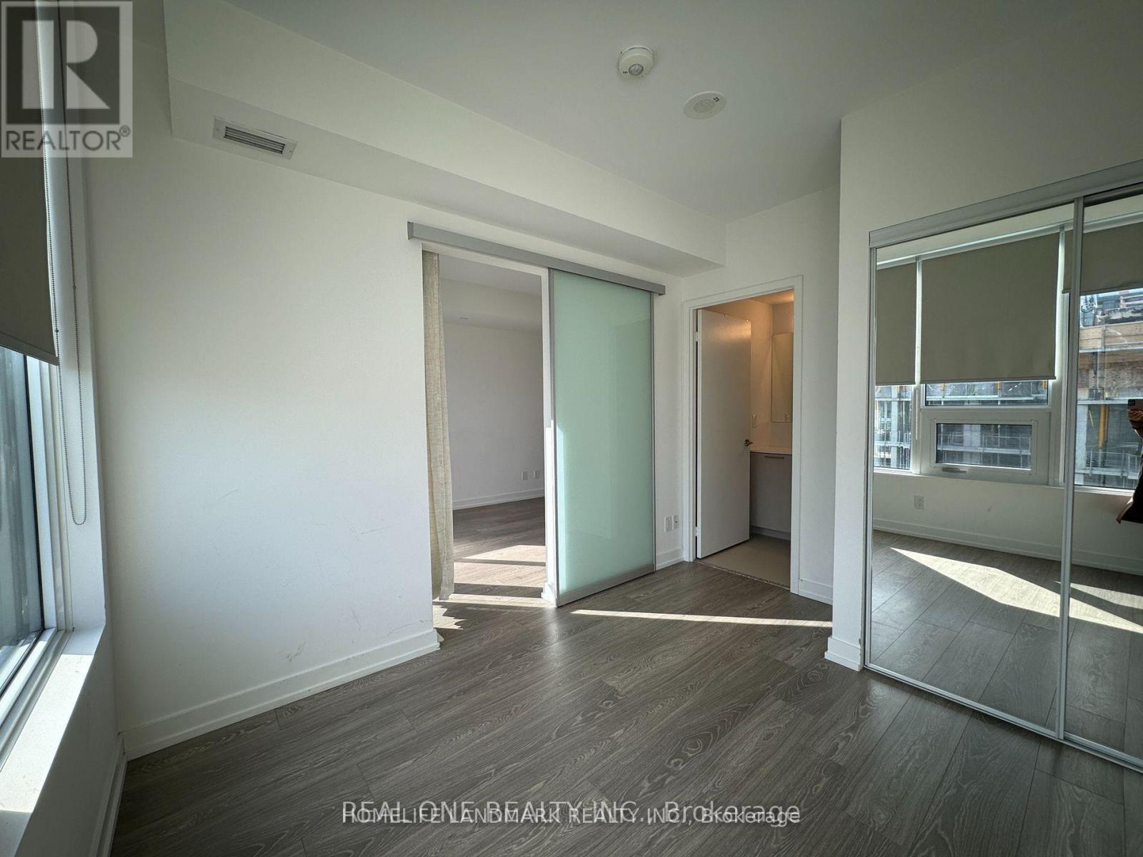 Ph 03 - 19 Western Battery Road, Toronto, Ontario  M6K 3S4 - Photo 8 - C13605834