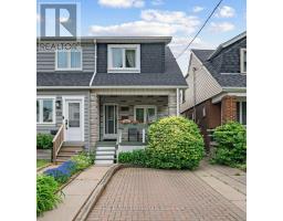 132 WOODMOUNT AVENUE, Toronto, Ontario
