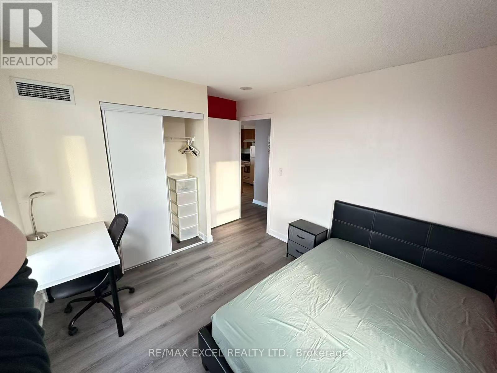 2912 - 38 Lee Centre Drive, Toronto, Ontario  M1H 3J7 - Photo 11 - E12715524