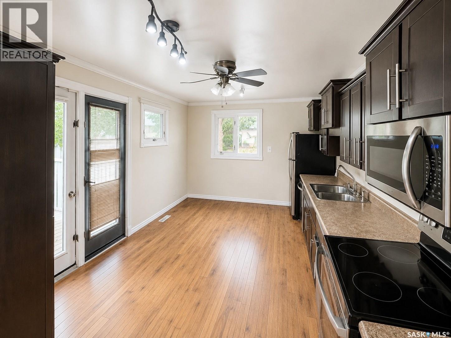 1410 4th Avenue N, Regina, Saskatchewan  S4R 0T1 - Photo 5 - SK043679