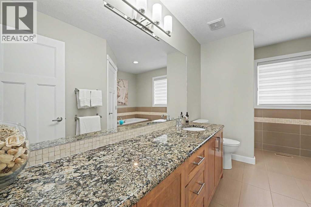 915 Coopers Drive SW, Airdrie, Alberta  T4B 2W3 - Photo 27 - A2330878