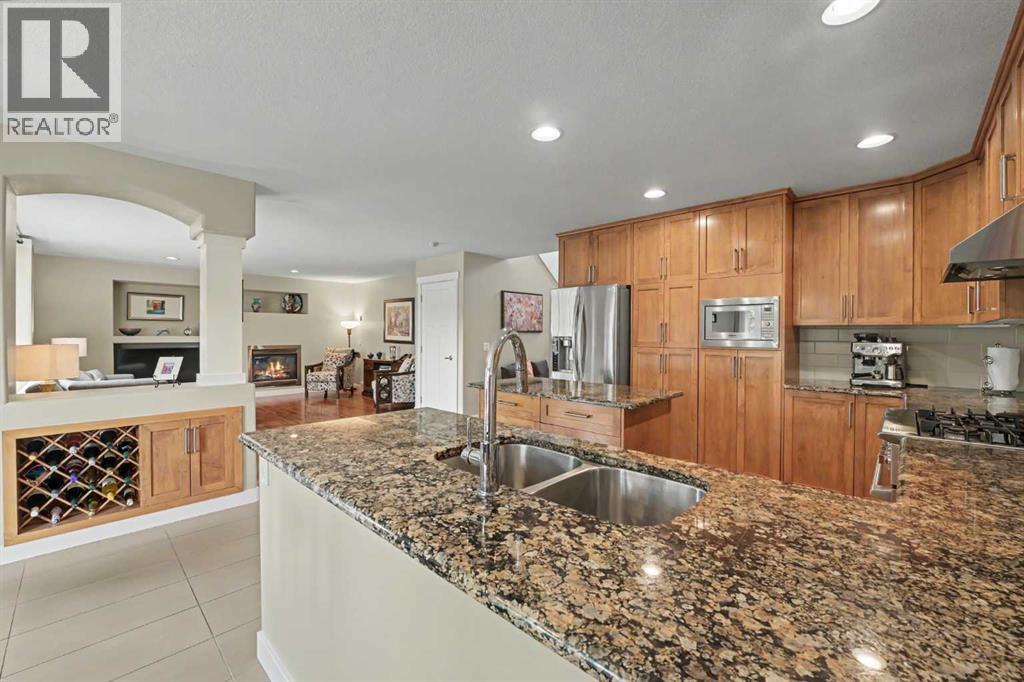 915 Coopers Drive SW, Airdrie, Alberta  T4B 2W3 - Photo 14 - A2330878
