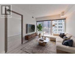 903 - 17 BATHURST STREET, Toronto, Ontario