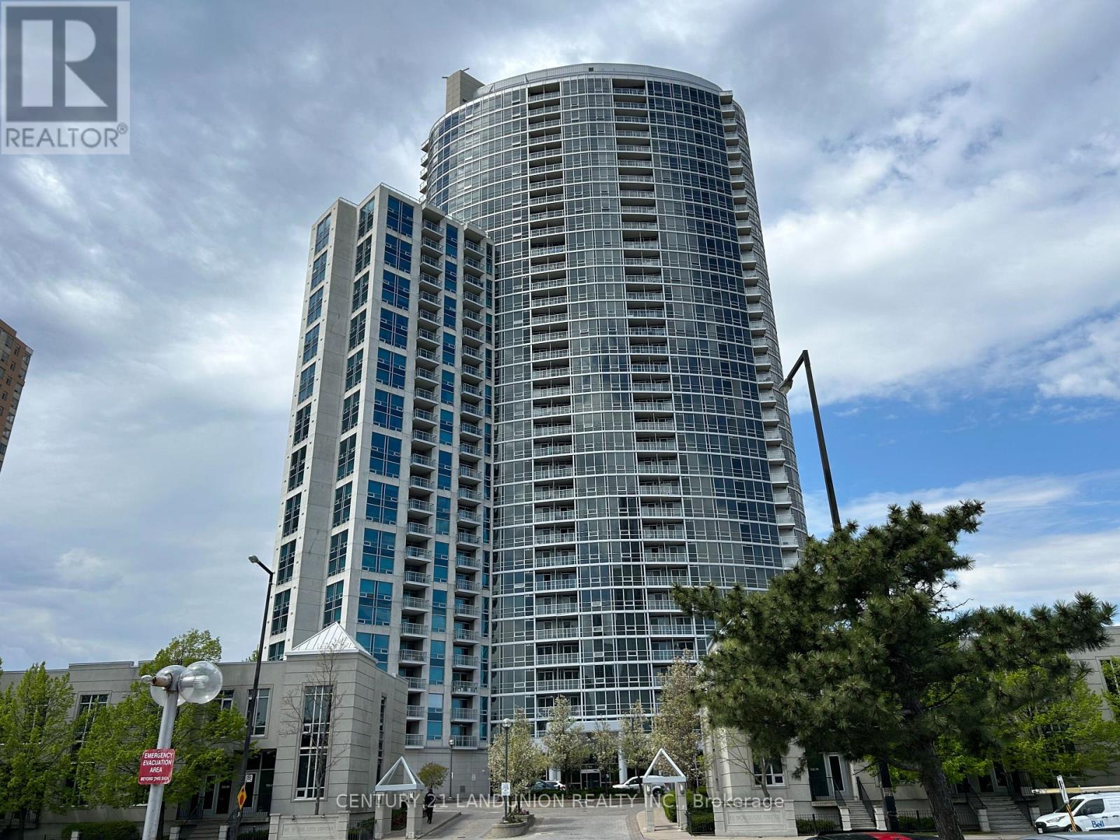 2807 - 83 BOROUGH DRIVE, Toronto (Bendale)