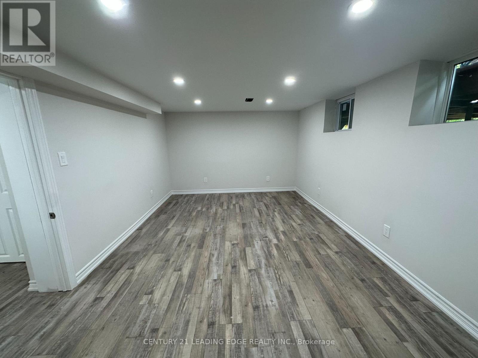 Bsmt - 11 White Abbey Park, Toronto, Ontario  M1R 4R3 - Photo 11 - E13605860