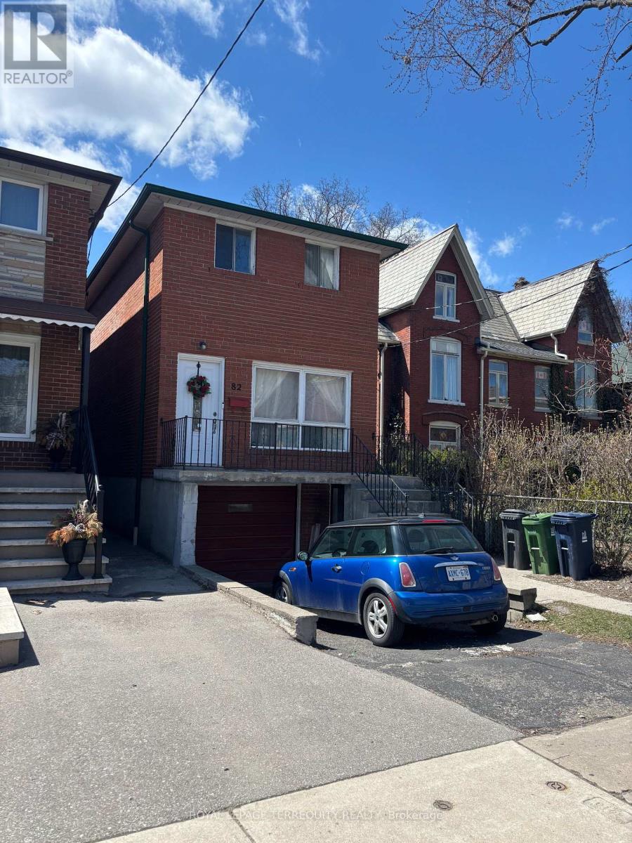 82 MAIN STREET, Toronto, Ontario