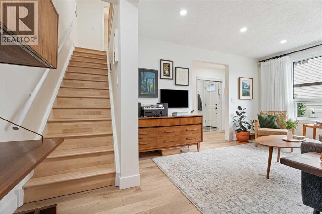 101, 740 Bracewood Drive SW, Calgary, Alberta  T2W 3N3 - Photo 7 - A2328076