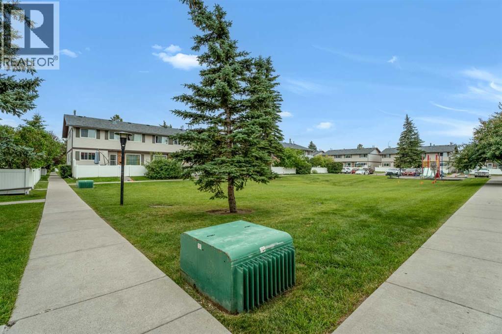 101, 740 Bracewood Drive SW, Calgary, Alberta  T2W 3N3 - Photo 42 - A2328076