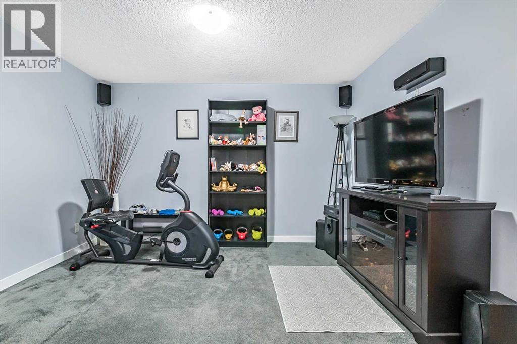 61 Drake Landing Loop, Okotoks, Alberta  T1S 0N3 - Photo 23 - A2298240