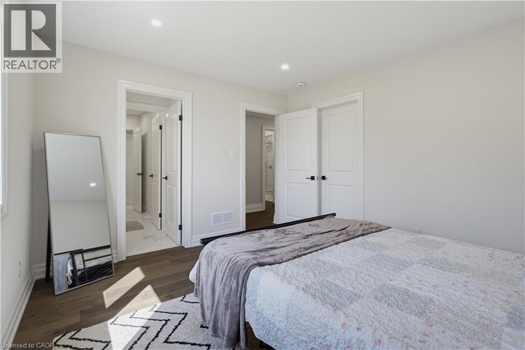 1541 MEDWAY PARK Drive - Photo 35