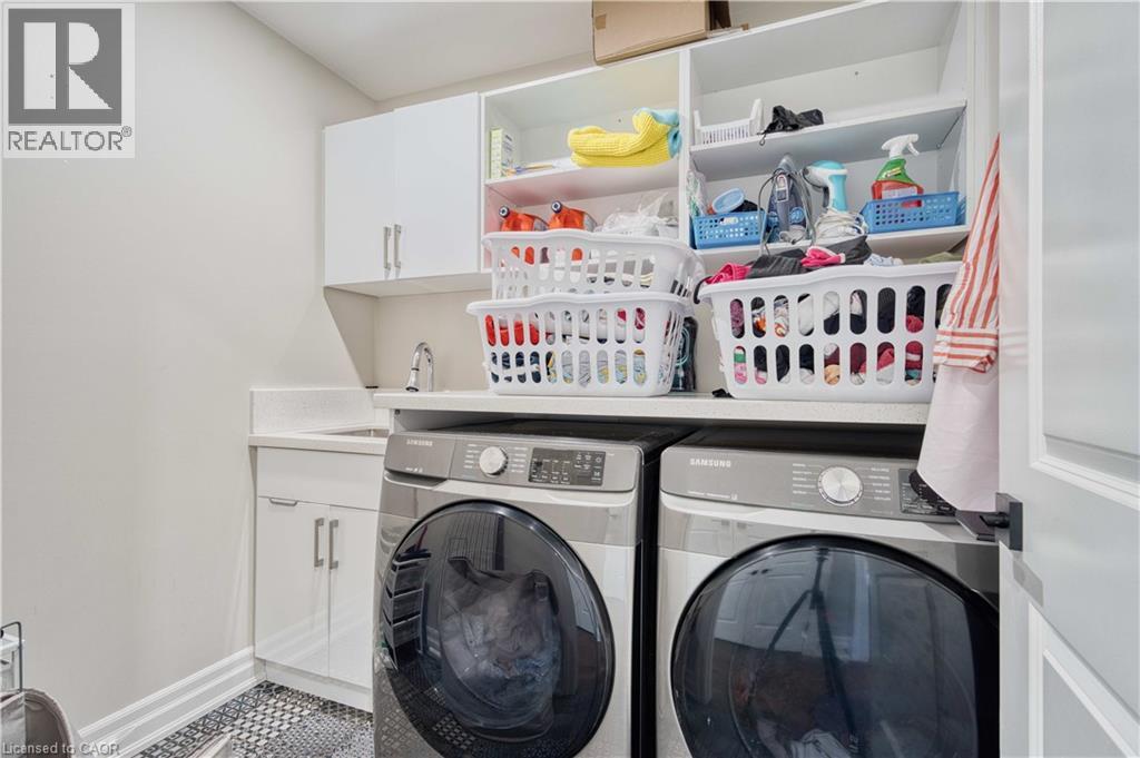 1541 MEDWAY PARK Drive - Photo 36