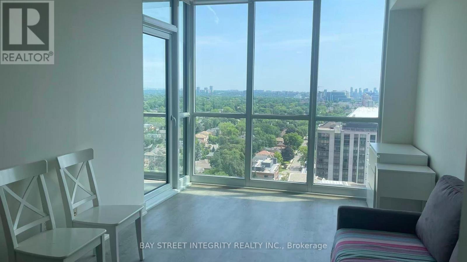 2301 - 88 Sheppard Avenue E, Toronto, Ontario  M2N 0G9 - Photo 2 - C13605874