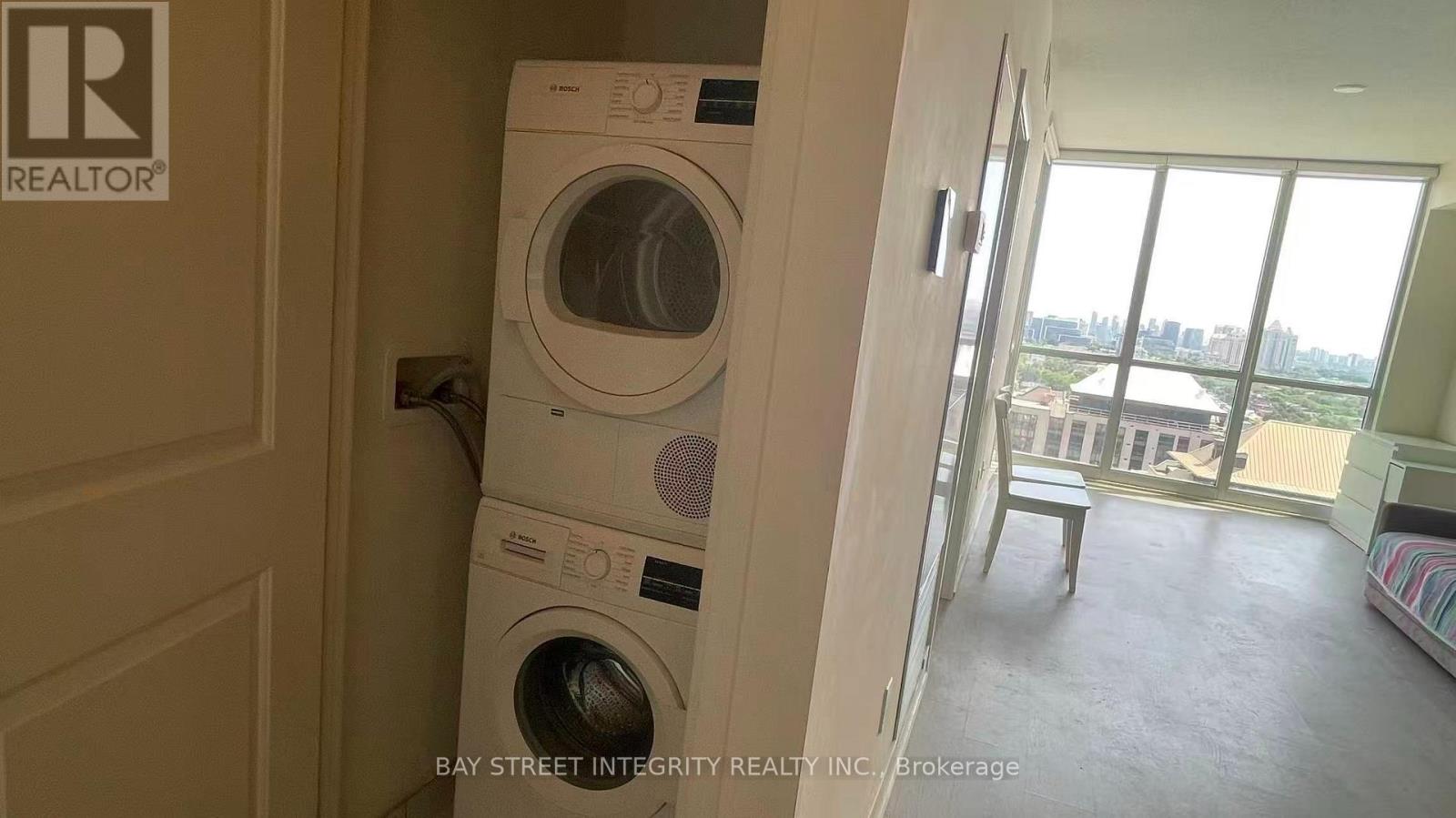 2301 - 88 Sheppard Avenue E, Toronto, Ontario  M2N 0G9 - Photo 14 - C13605874