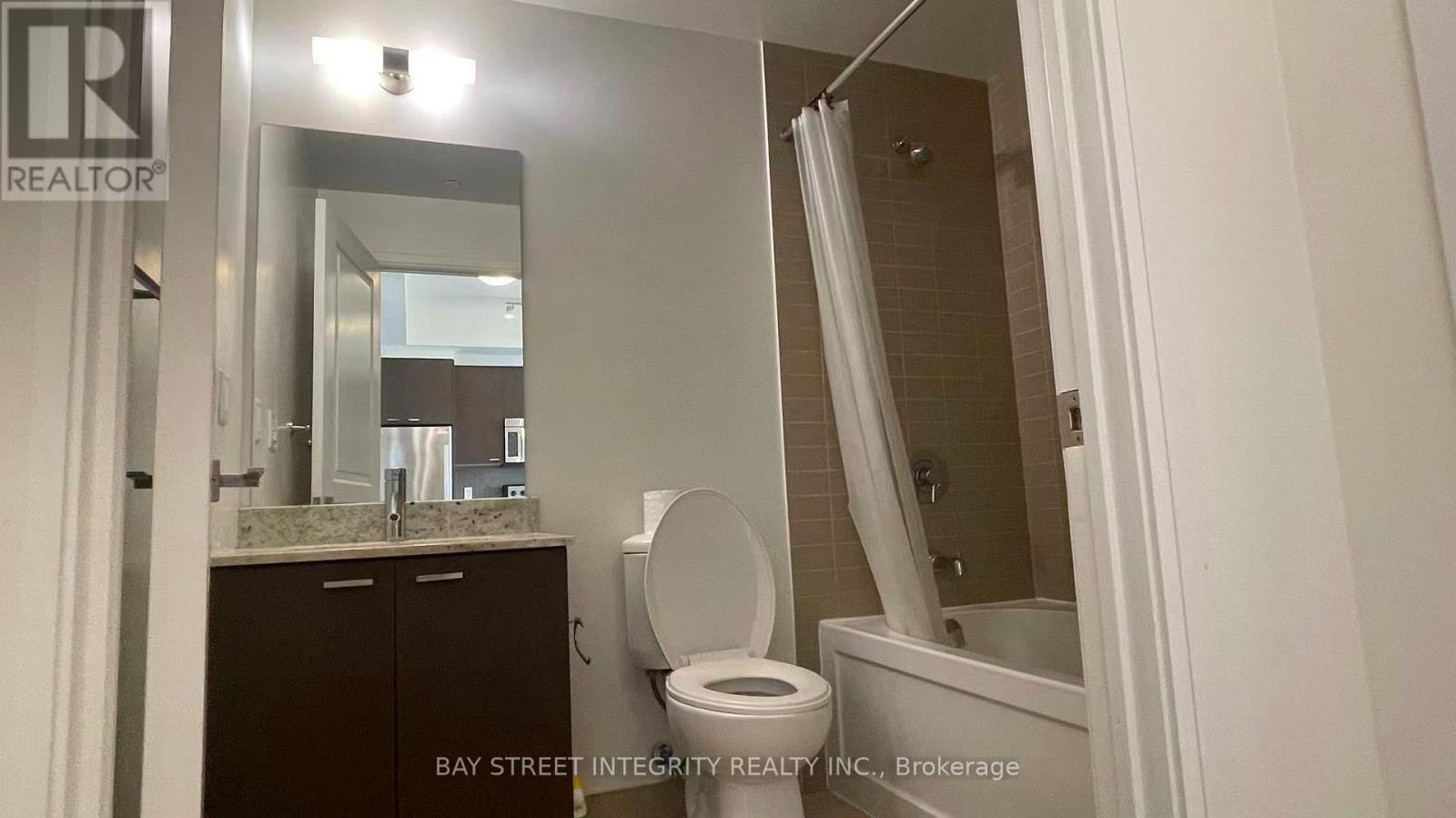 2301 - 88 Sheppard Avenue E, Toronto, Ontario  M2N 0G9 - Photo 13 - C13605874
