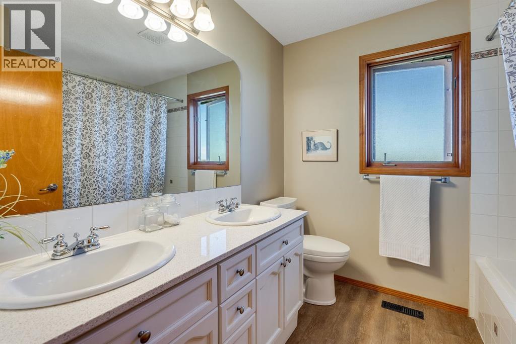 412 Harrison Court, Crossfield, Alberta  T0M 0S0 - Photo 32 - A2327407