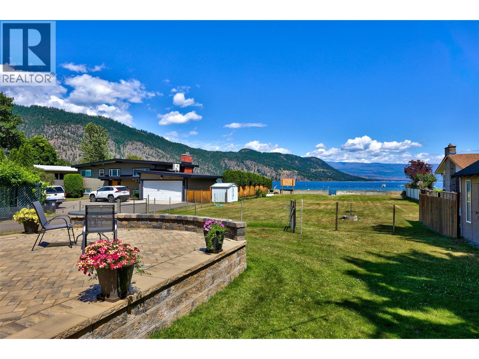 329 & 331 Lakeshore Drive, Chase, British Columbia  V0E 1M0 - Photo 18 - 10393092