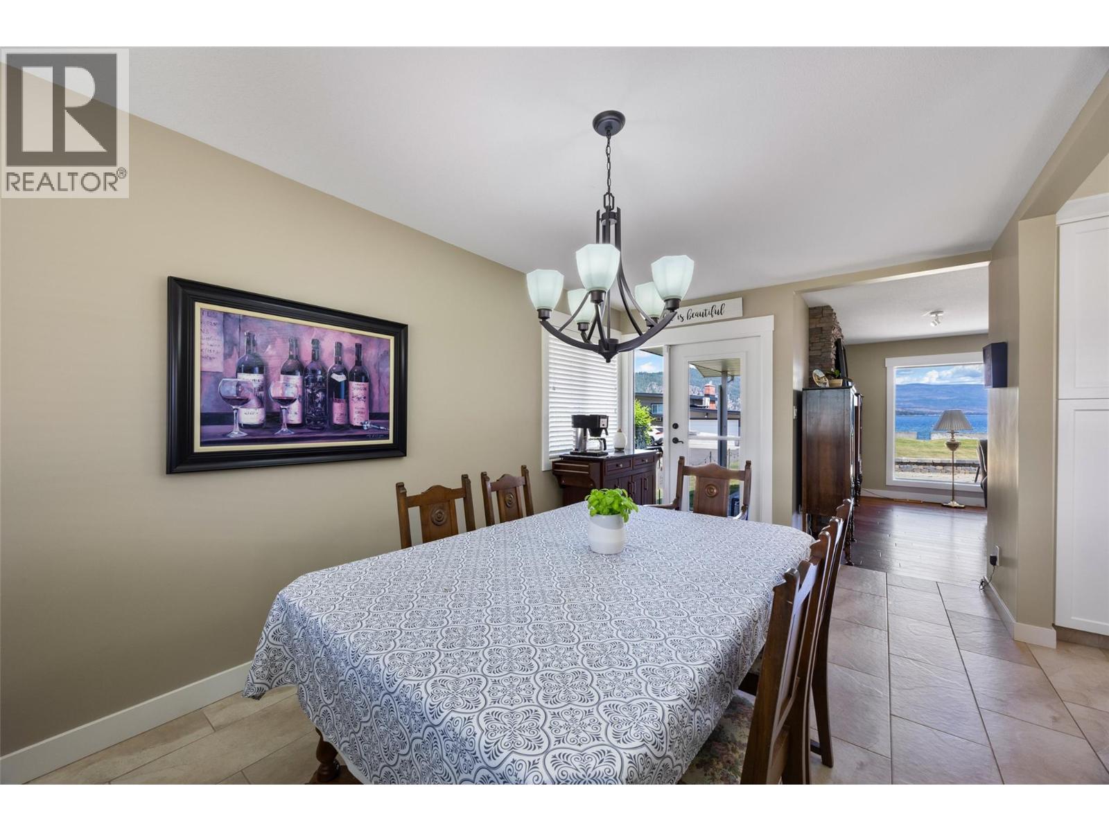 329 & 331 Lakeshore Drive, Chase, British Columbia  V0E 1M0 - Photo 15 - 10393092