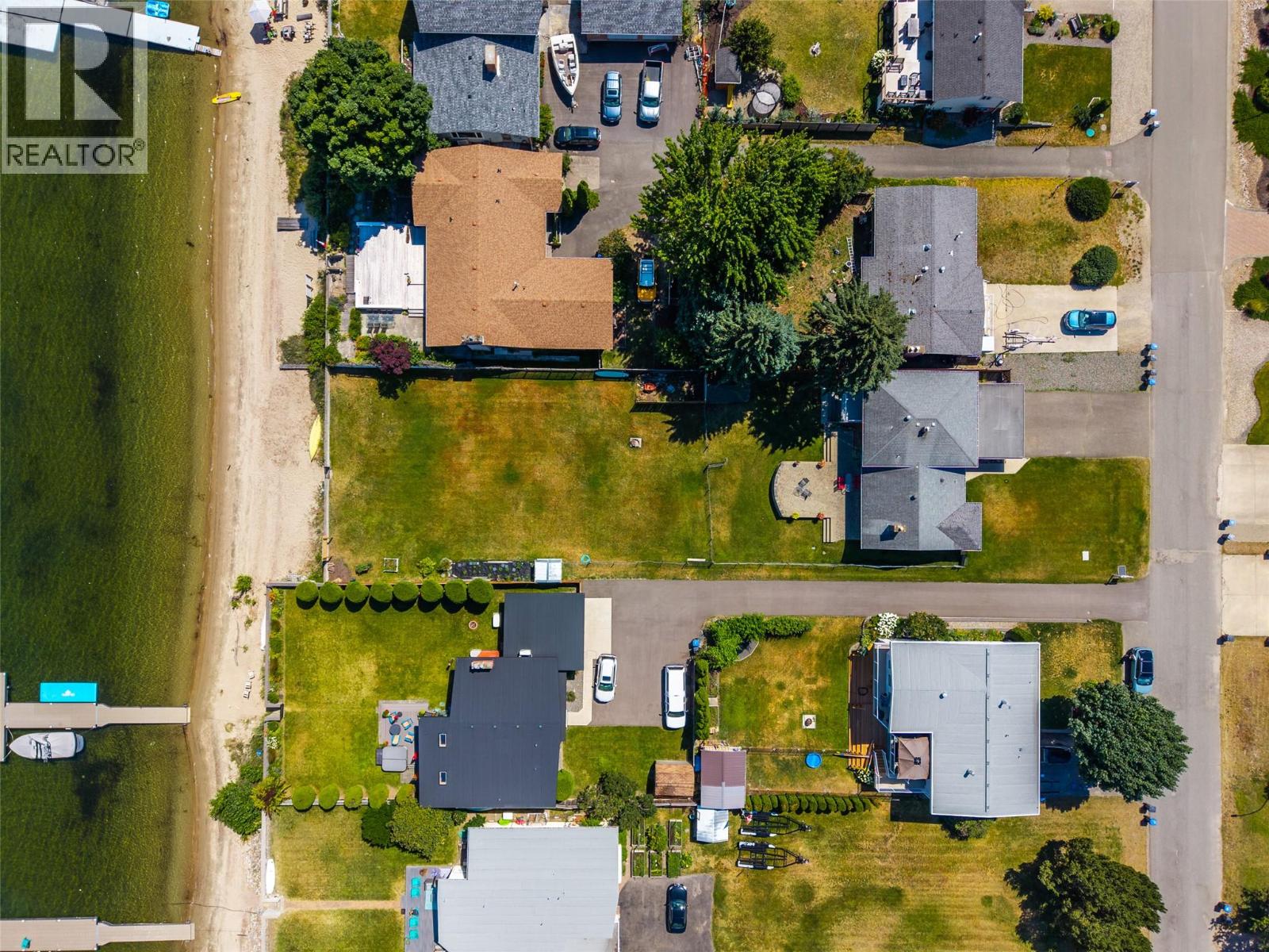 329 & 331 Lakeshore Drive, Chase, British Columbia  V0E 1M0 - Photo 53 - 10393092