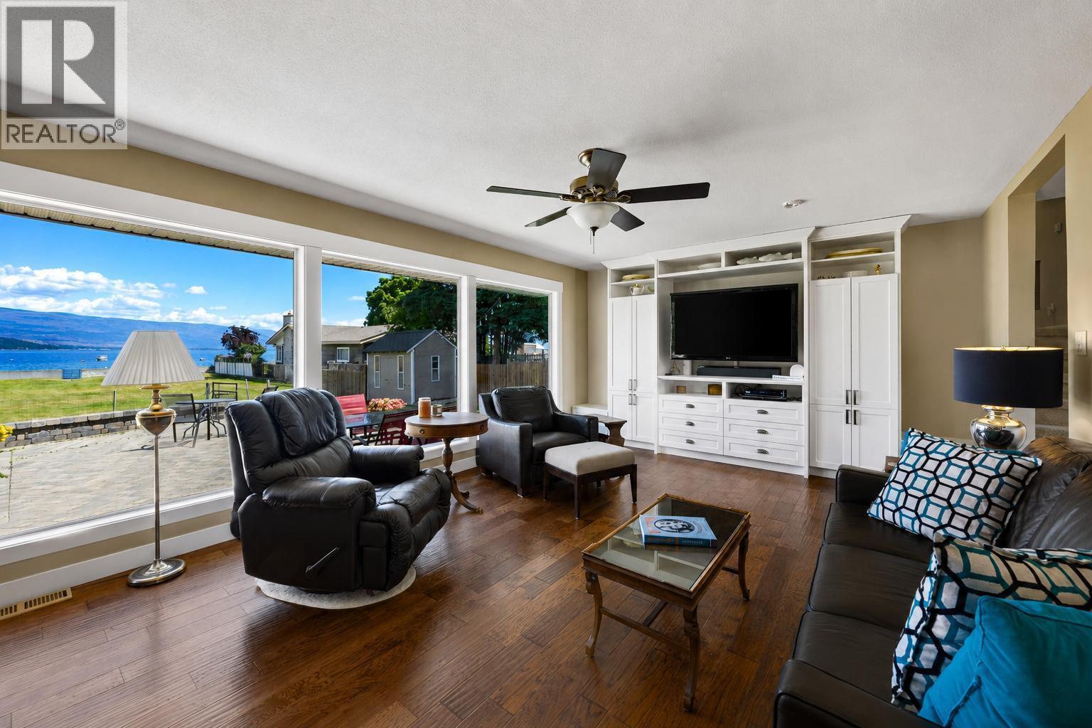 329 & 331 Lakeshore Drive, Chase, British Columbia  V0E 1M0 - Photo 9 - 10393092