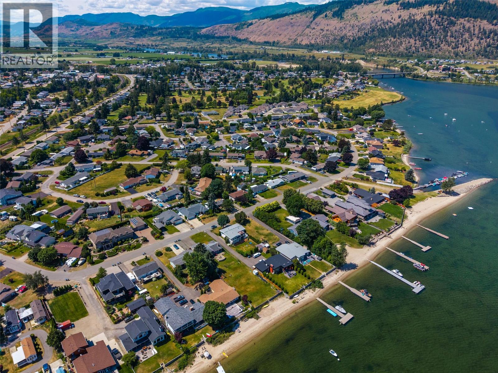 329 & 331 Lakeshore Drive, Chase, British Columbia  V0E 1M0 - Photo 57 - 10393092
