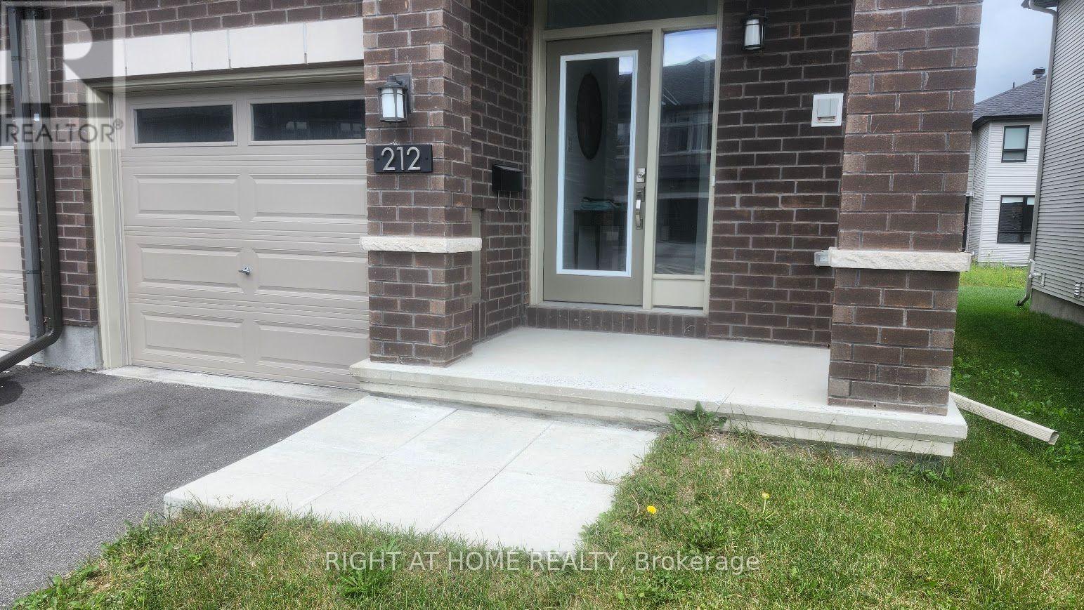 212 Trumpeter Grove, Ottawa, Ontario  K4M 1B2 - Photo 3 - X13605922