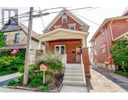 17 WHITNEY PLACE, Kitchener, Ontario