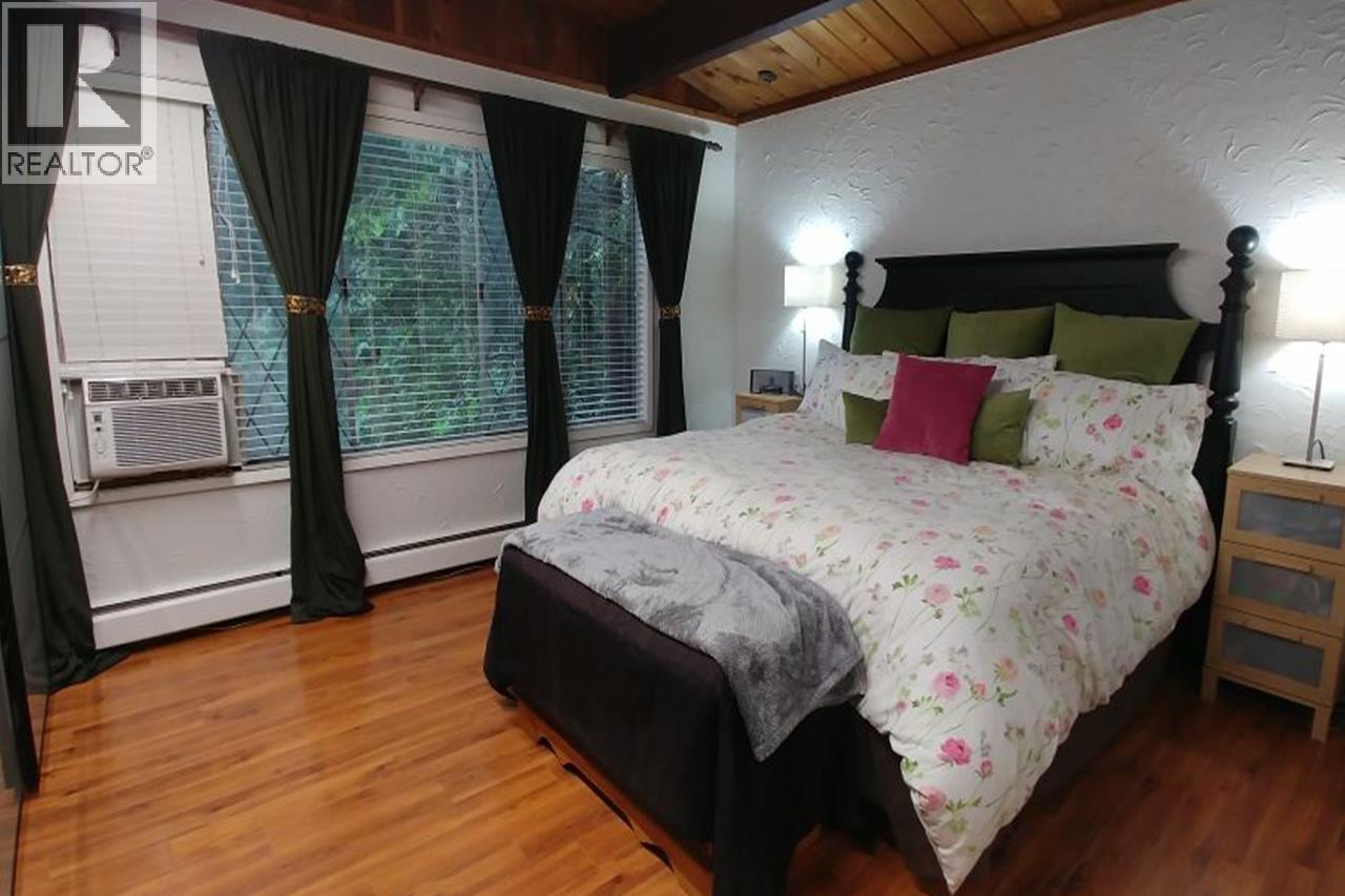25855 112 Avenue, Maple Ridge, British Columbia  V2W 1H1 - Photo 11 - R3149929