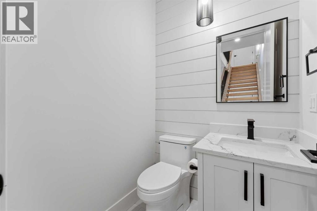 631 55 Avenue SW, Calgary, Alberta  T2V 0G2 - Photo 17 - A2307323