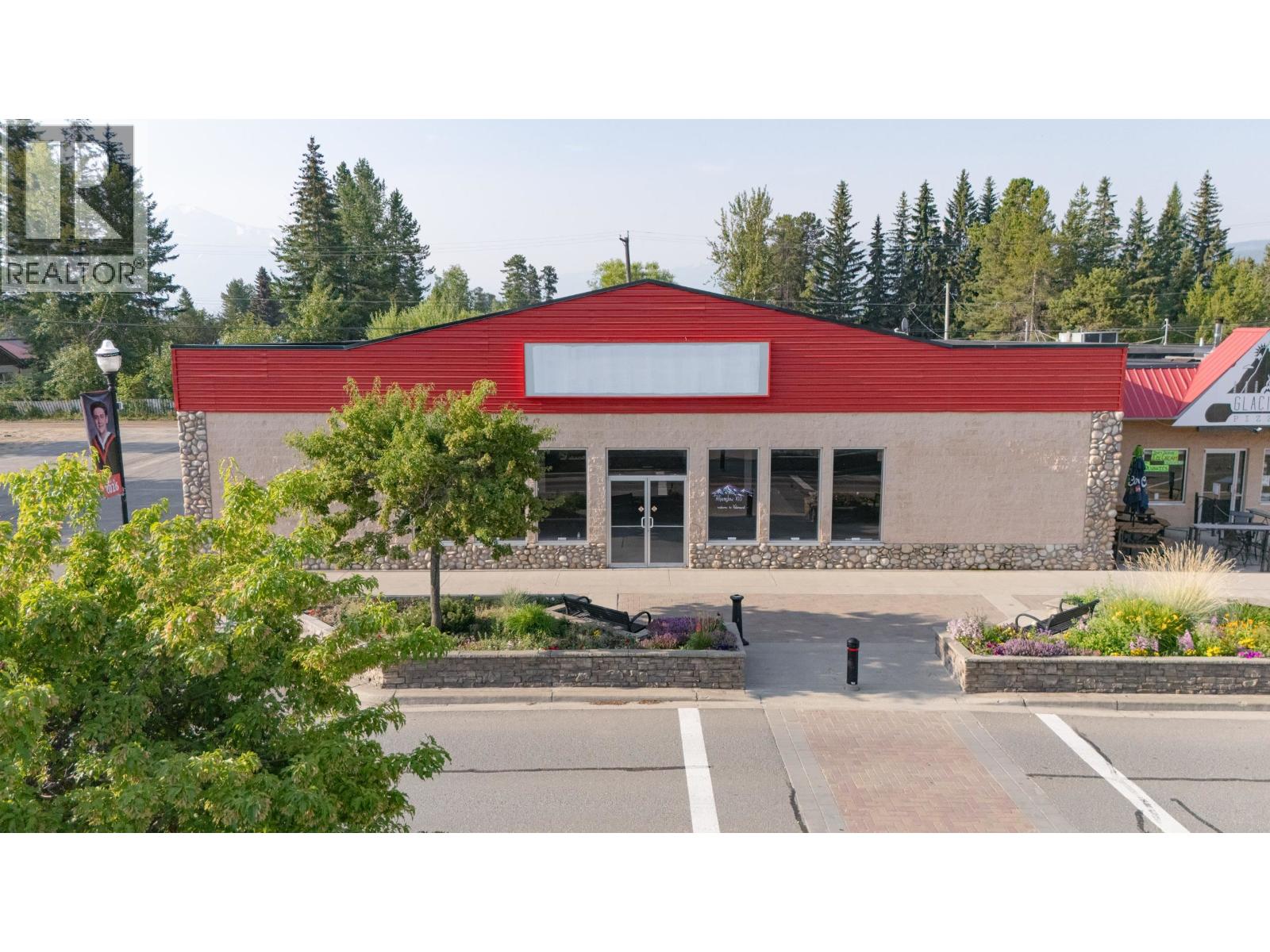 1155 5th Avenue, Valemount, British Columbia  V0E 2Z0 - Photo 4 - C8080568