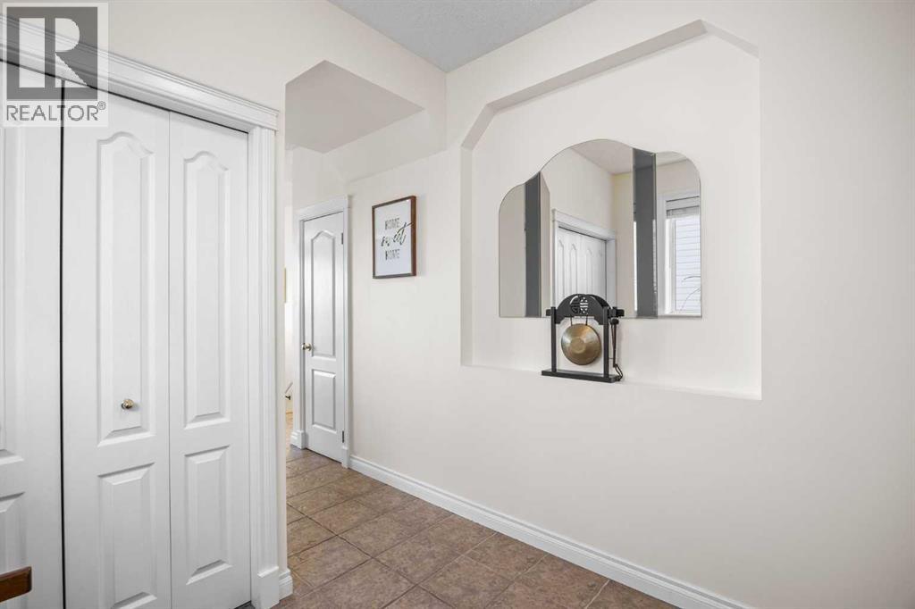 216 Tuscany Ridge View NW, Calgary, Alberta  T3L 2J2 - Photo 7 - A2331766