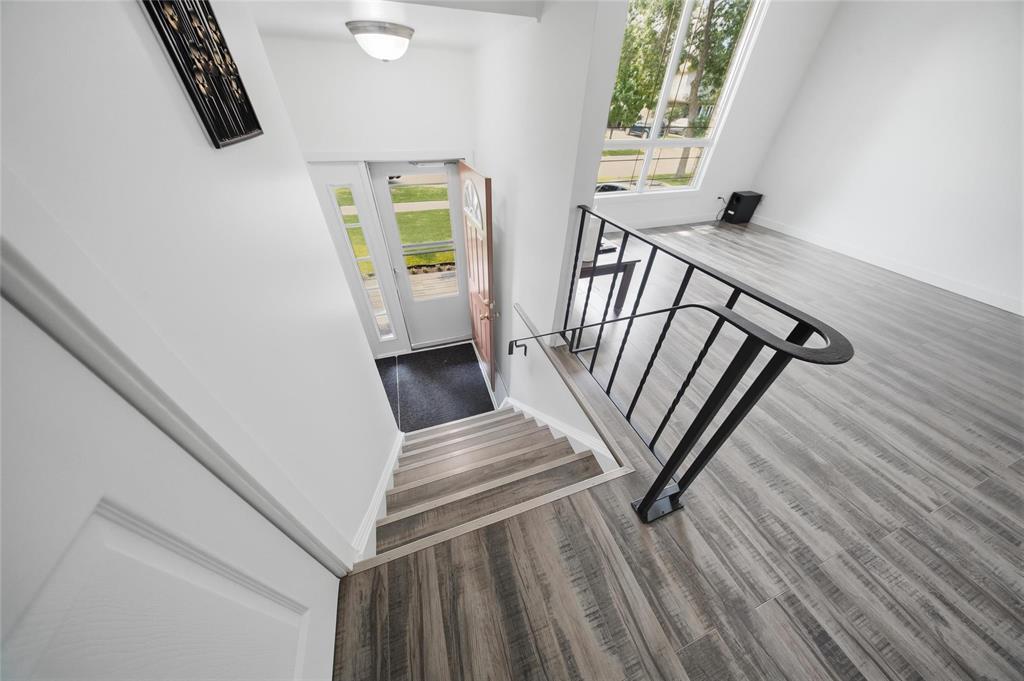 190 Leahcrest Crescent, Winnipeg, Manitoba  R2P 1P4 - Photo 26 - 202618424