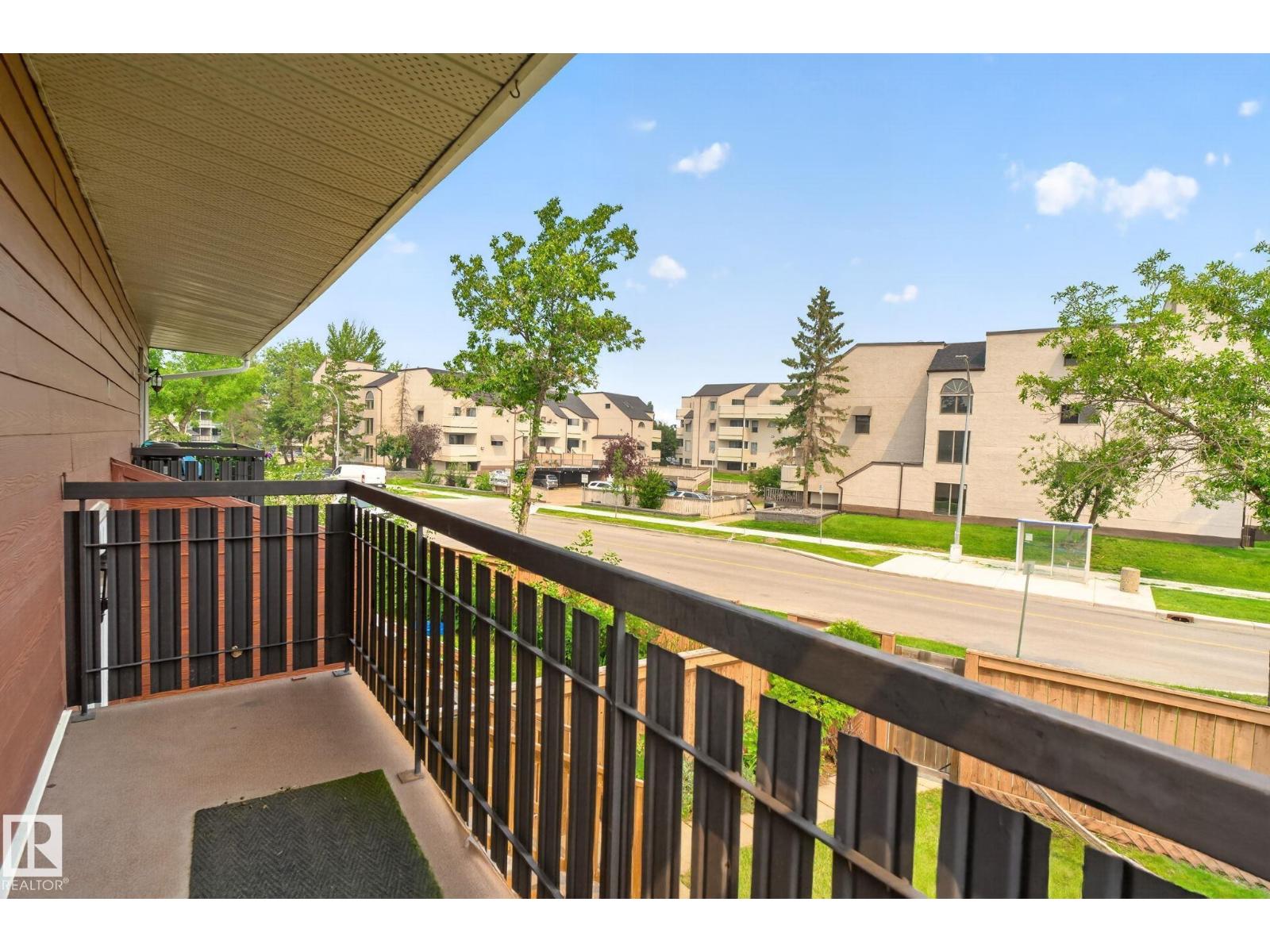 10644 158 Av Nw, Edmonton, Alberta  T5X 4H5 - Photo 55 - E4500525