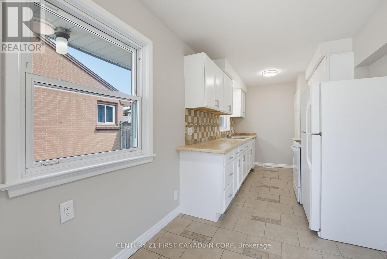 216 Winnipeg Street, London East, Ontario  N5W 4T9 - Photo 14 - X13600580