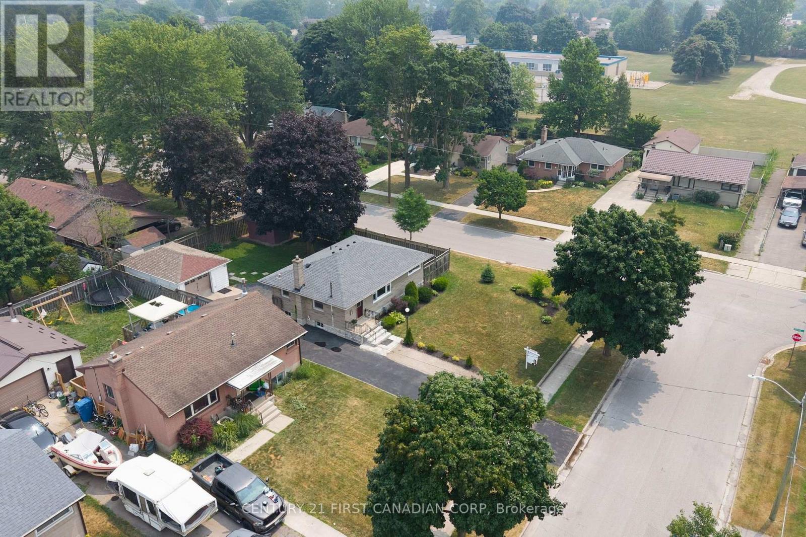 216 Winnipeg Street, London East, Ontario  N5W 4T9 - Photo 30 - X13600580